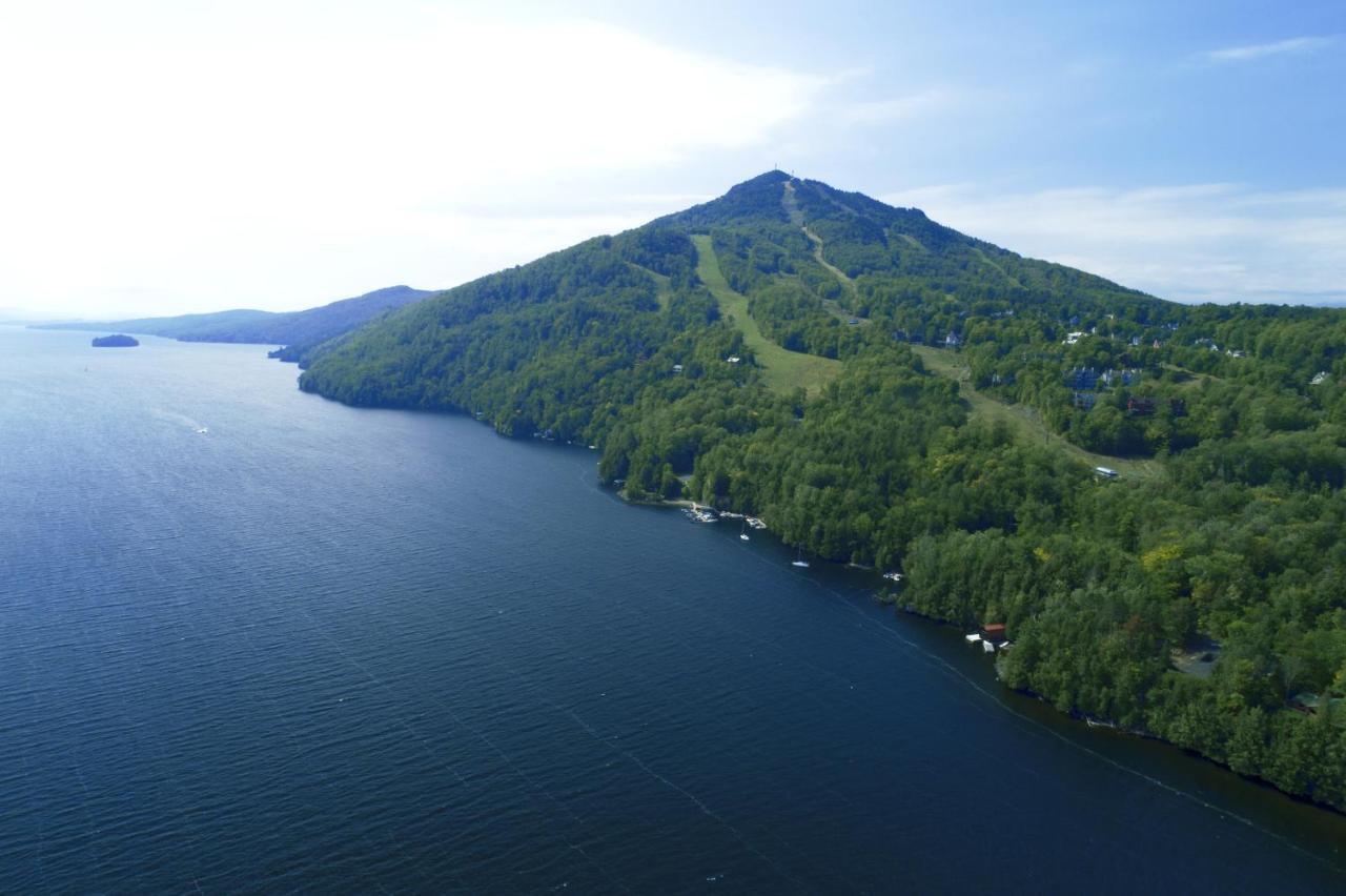 Hotel Destination Owl'S Head - Mtn Haus Mansonville Exteriér fotografie